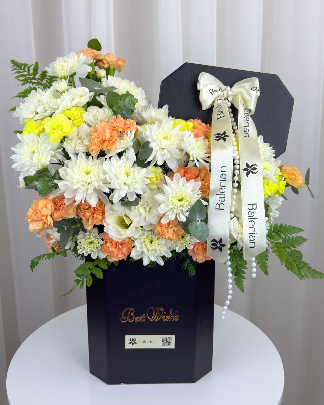 باکس گل داوودی و میخک دالیا باکس گل داوودی و میخک دالیا