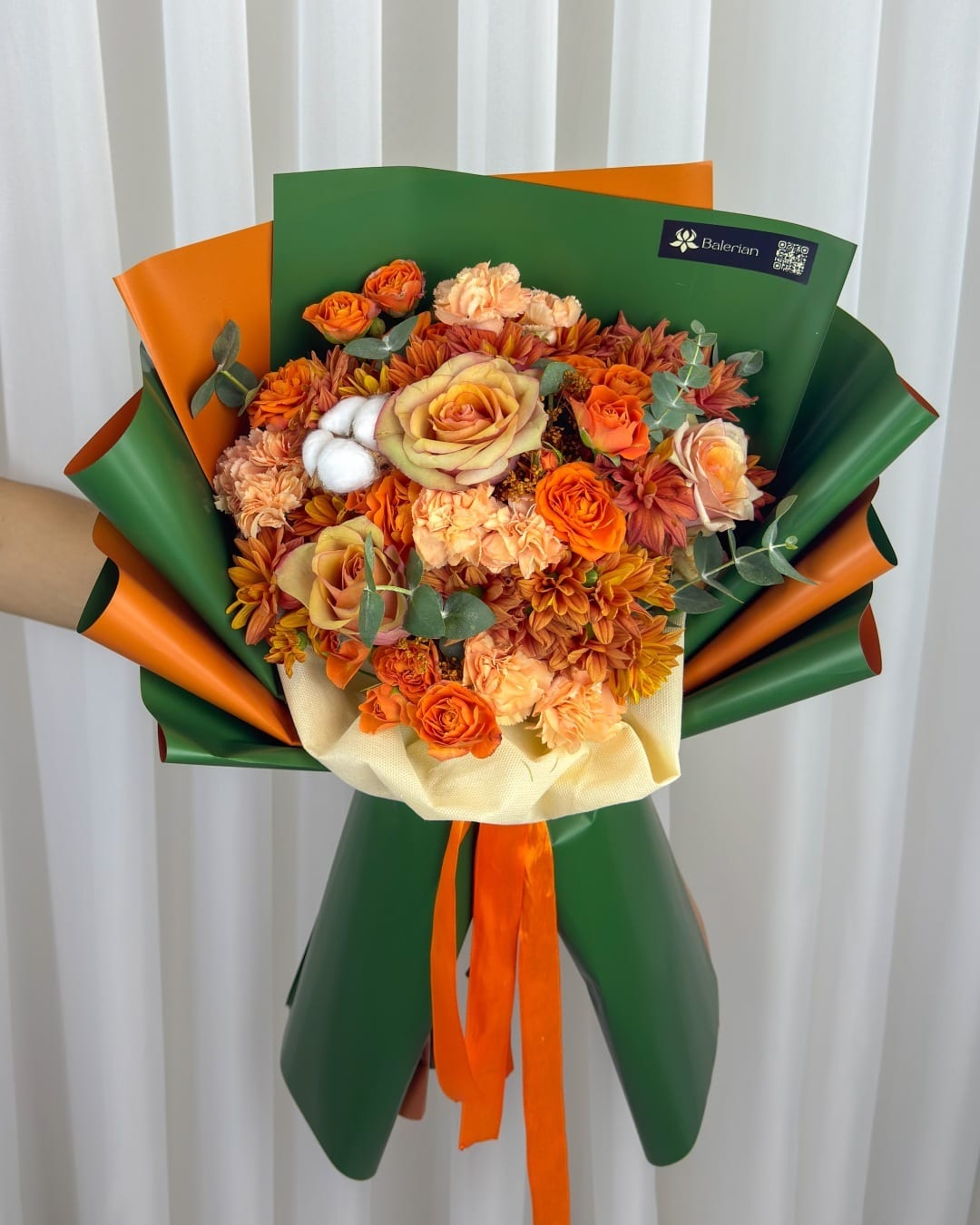 دسته گل رز و داوودی مانا دسته گل رز و داوودی مانا