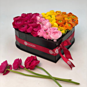 باکس گل قلبی آلاله گل گیفت کد GG0019